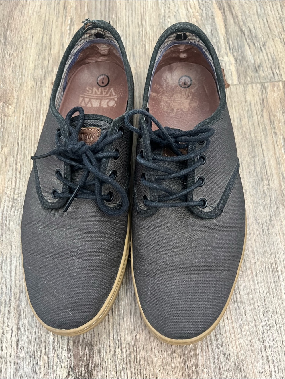 Vans Canvas Low-Top Sneakers with Gum Sole